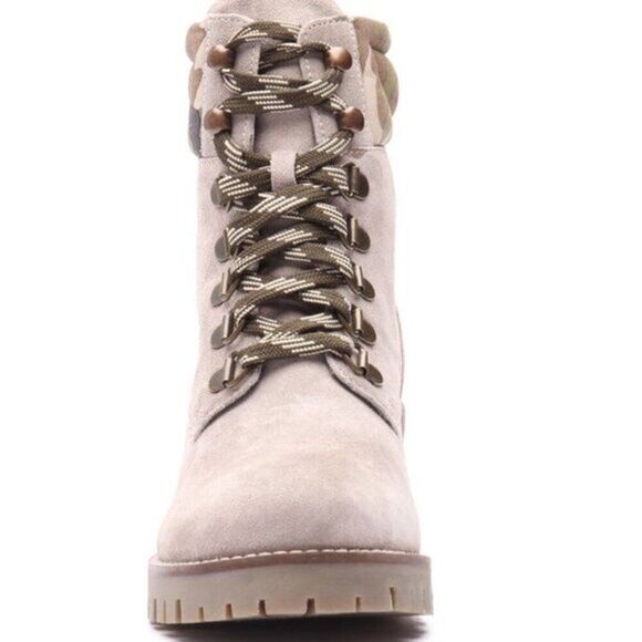 Women's Camo Suede Heeled Boot‎ CREVO Combat Lug Sole Shoes Size 6.5 $99 - Picture 8 of 11